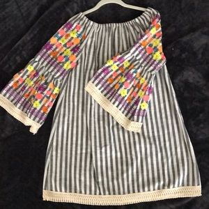 Velzera, size Large, tunic length